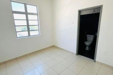 Residensi Melaka Tengah 2