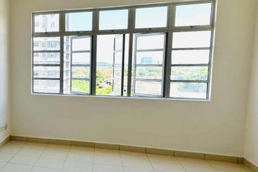 Residensi Melaka Tengah 2