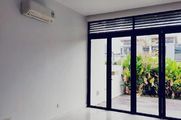 Mozart, Symphony Hills