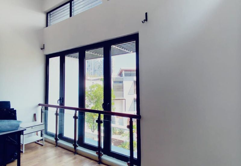 Mozart, Symphony Hills