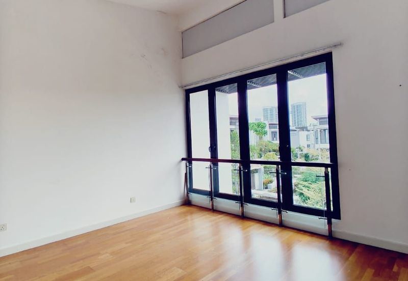 Mozart, Symphony Hills