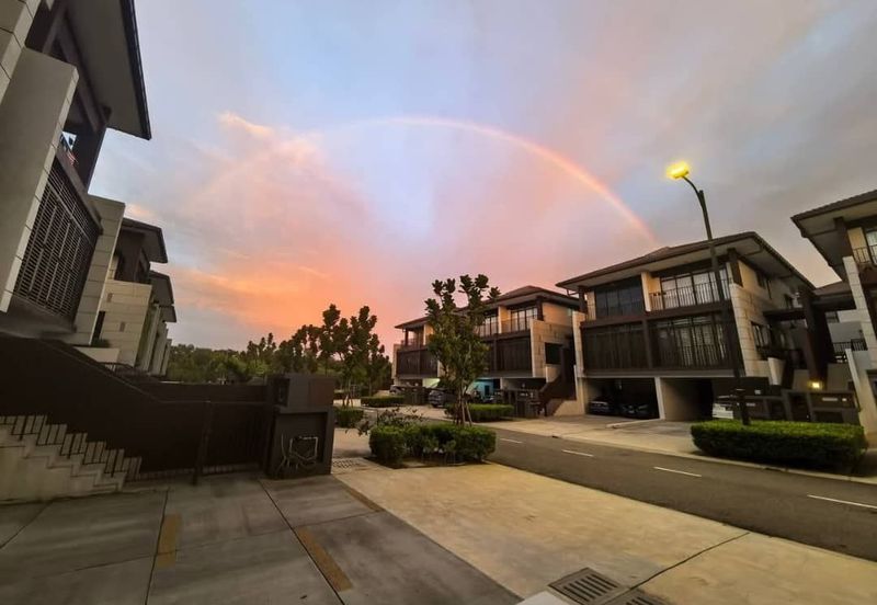 The Mulia Residences Cyberjaya Selangor 3 Storey Terrace House, Semi D Modern Concept For Sale