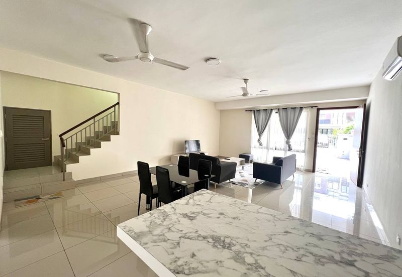 The Strata @ Bandar Puteri Bangi