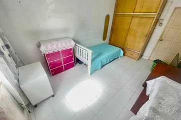 Flat PKNS AU3 (Blok 1 - 6)