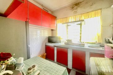 Flat PKNS AU3 (Blok 1 - 6)