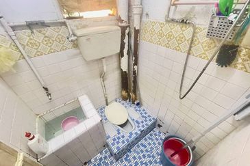 Flat PKNS AU3 (Blok 1 - 6)