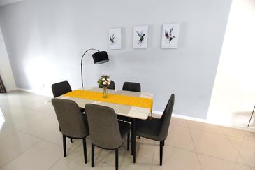 Reef Of Tropics, Setia Eco Glades