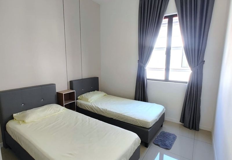 Reef Of Tropics, Setia Eco Glades