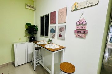 Residensi Bistaria, Ukay Bistari