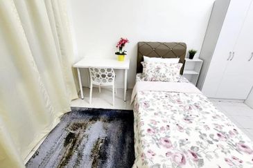 Residensi Bistaria, Ukay Bistari