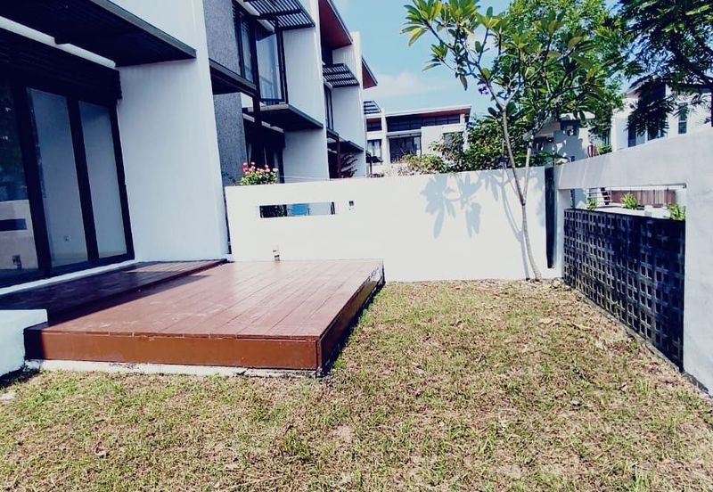 Mozart, Symphony Hills