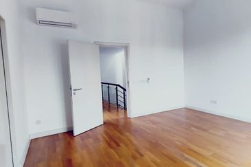 Mozart, Symphony Hills