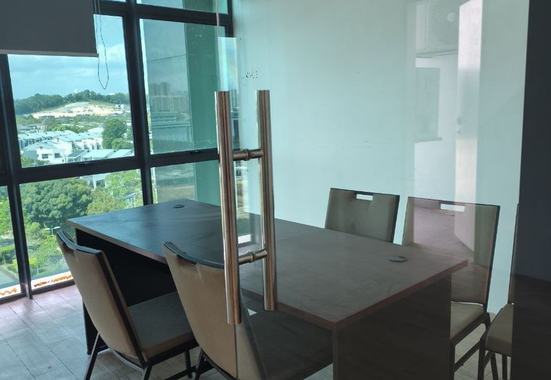 Kenwingston Square Garden