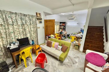 Bandar Tun Hussein Onn