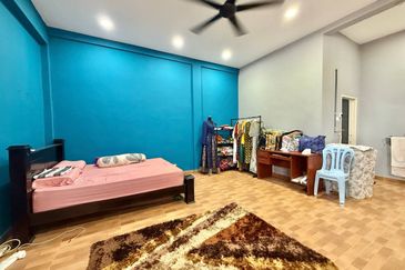 Teratai Mewah Condominium