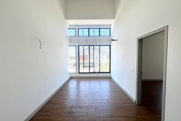 Elmina Green Three @ City of Elmina