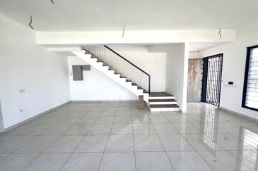 Elmina Green Three @ City of Elmina