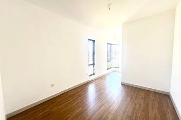 Elmina Green Three @ City of Elmina