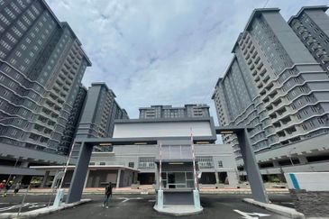 Residensi Melaka Tengah 2