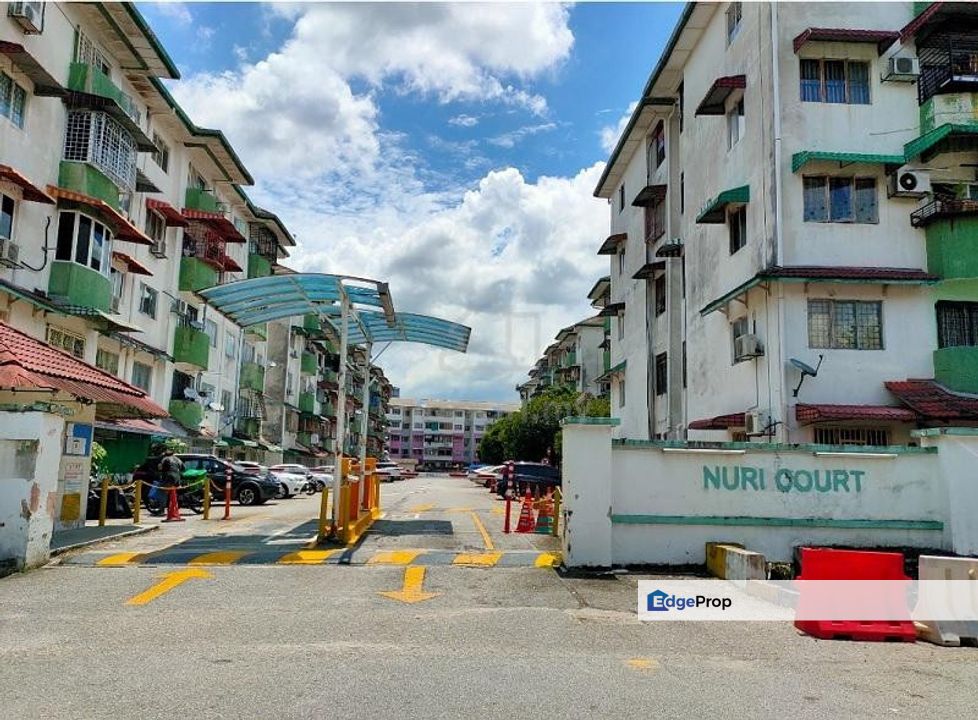 Nuri Court Pandan Indah For Sale - Basic Unit Great Location For Stay and Rental, Selangor, Pandan Indah