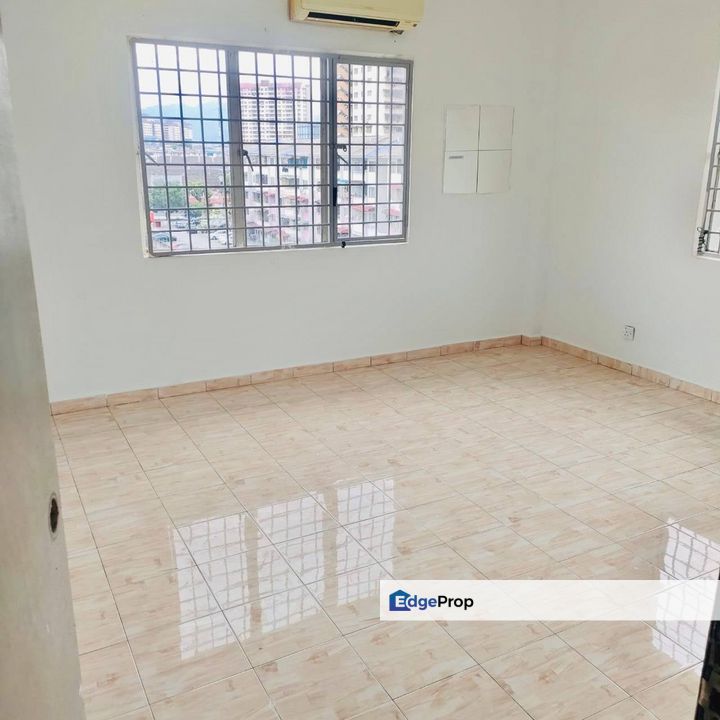 Nuri Court Pandan Indah For Sale - Basic Unit Great Location For Stay and Rental, Selangor, Pandan Indah