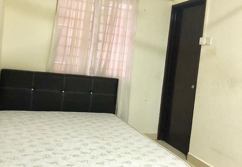 Putra Villa Kondominium