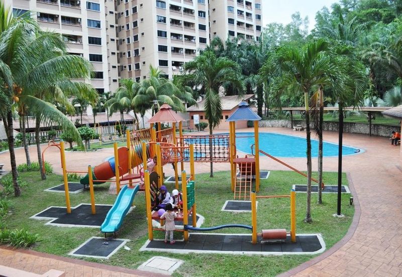 Putra Villa Kondominium