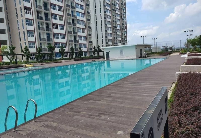 PR1MA Lakefront Homes