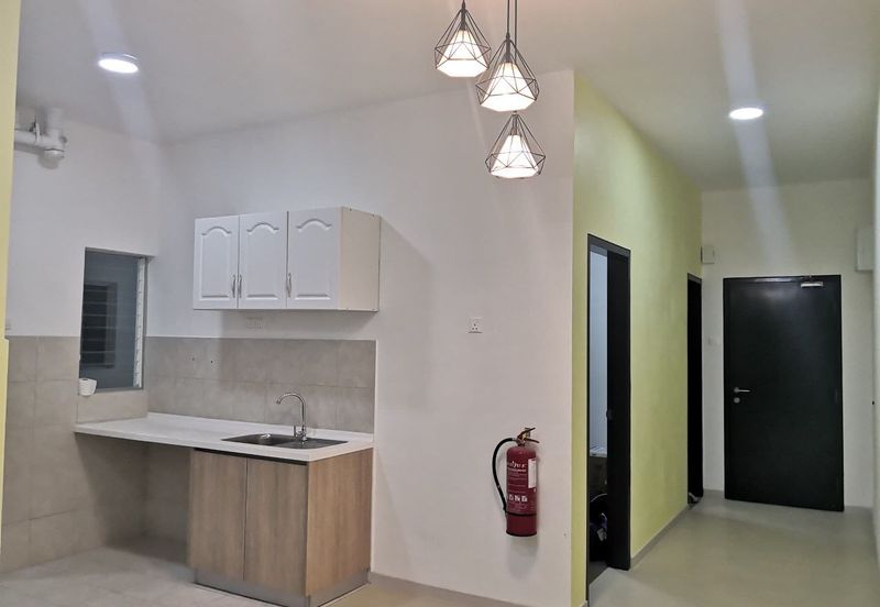 PR1MA Lakefront Homes