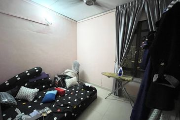 Royal Domain Sri Putramas II