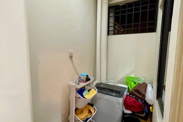 Royal Domain Sri Putramas II