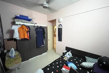 Royal Domain Sri Putramas II