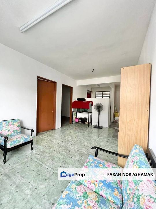 Rista Villa Apartment, Puchong, Selangor For Sale - Basic & Well Maintained Unit, Selangor, Puchong