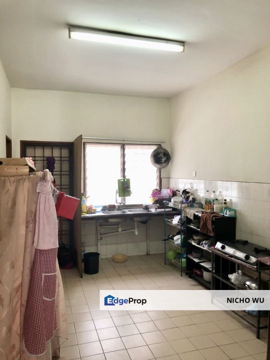Subang Bestari 2sty link house for sales Rm700k nego, Selangor, Subang