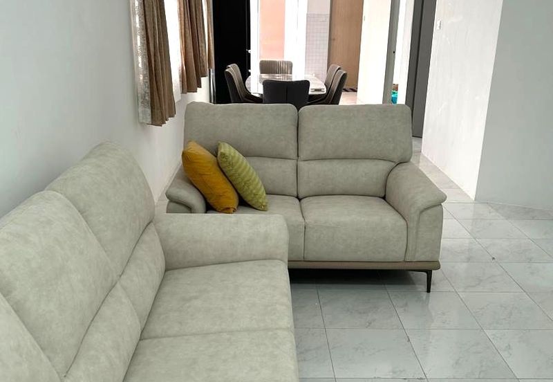 FULLY FURNISHED RUMAH TERES 1 TINGKAT (ENDLOT) THE LAKES SPANISH GARDEN, BATU GAJAH