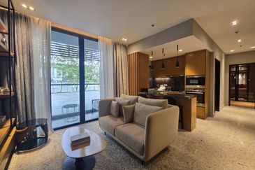 Terra Residence Presint 8 Putrajaya, Facing Lakeside & Masjid Besi