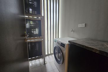 Terra Residence Presint 8 Putrajaya, Facing Lakeside & Masjid Besi