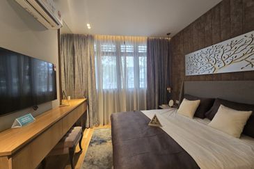 Terra Residence Presint 8 Putrajaya, Facing Lakeside & Masjid Besi