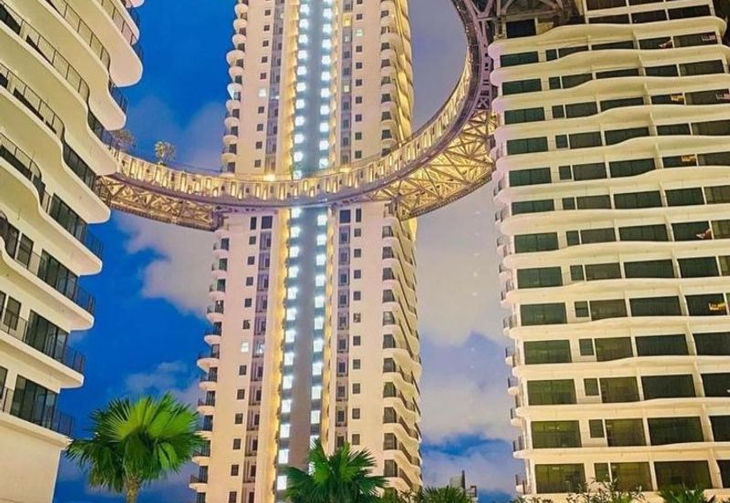 Datum Jelatek Residence