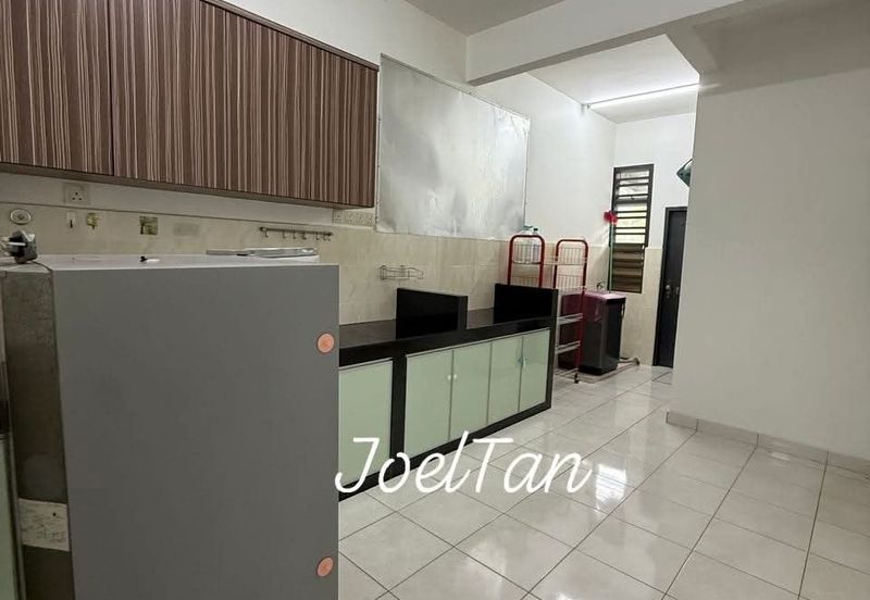 Austin Residence @Taman Mount Austin