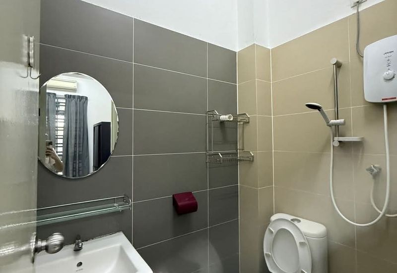 Austin Residence @Taman Mount Austin