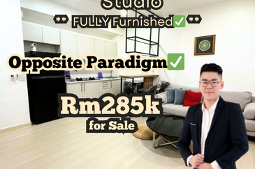 Dedaun Hijau (Greenfield Regency)