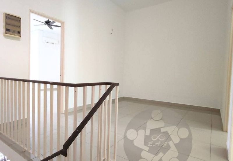 Austin Residence @Taman Mount Austin