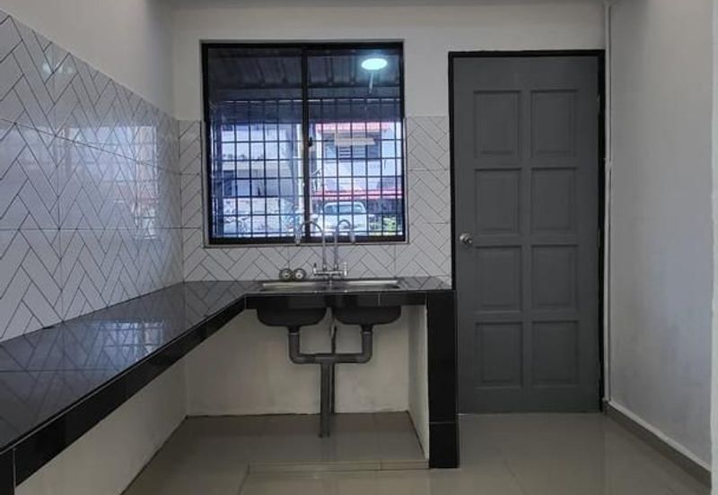 Flat Bandar Selesa Jaya