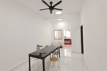 Persiaran Pelangi Indah