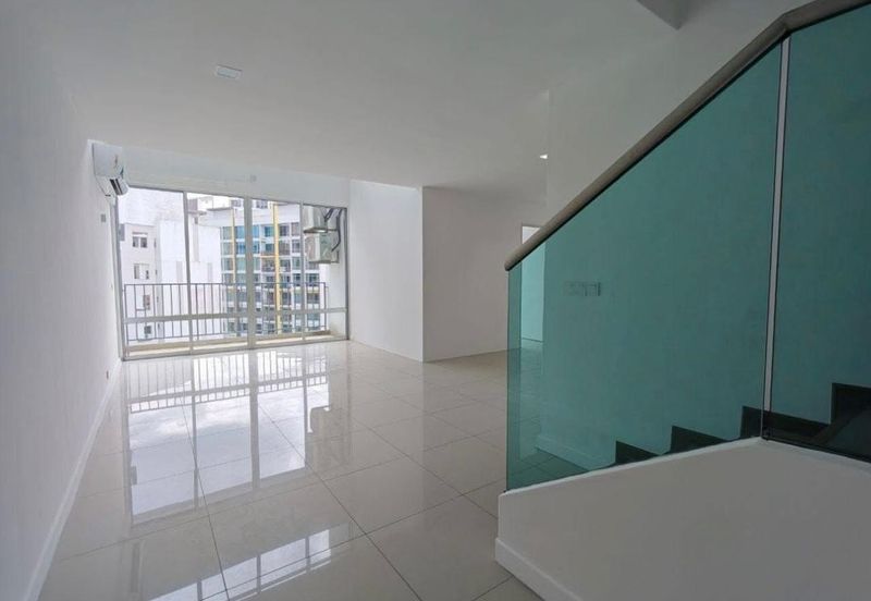 Dedaun Hijau (Greenfield Regency)