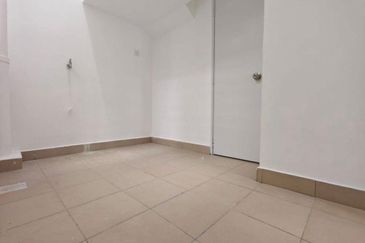 Dedaun Hijau (Greenfield Regency)