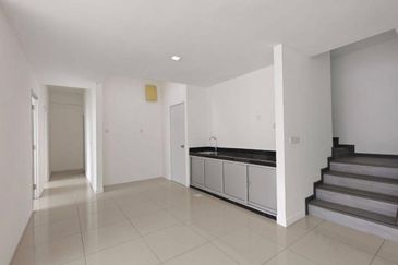 Dedaun Hijau (Greenfield Regency)