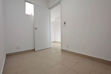 Dedaun Hijau (Greenfield Regency)