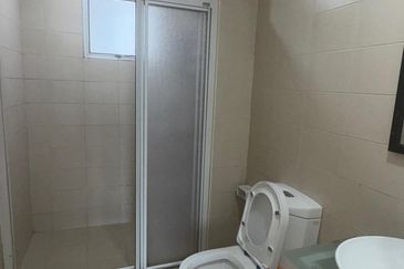 Dedaun Hijau (Greenfield Regency)